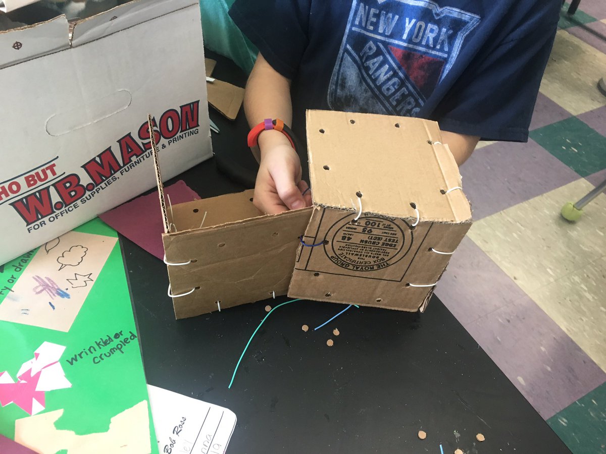 Building a box 📦 with cardboard and sewing #tabchat #tab #hopsquawk #k12artchat #sculpture #learnerdirected