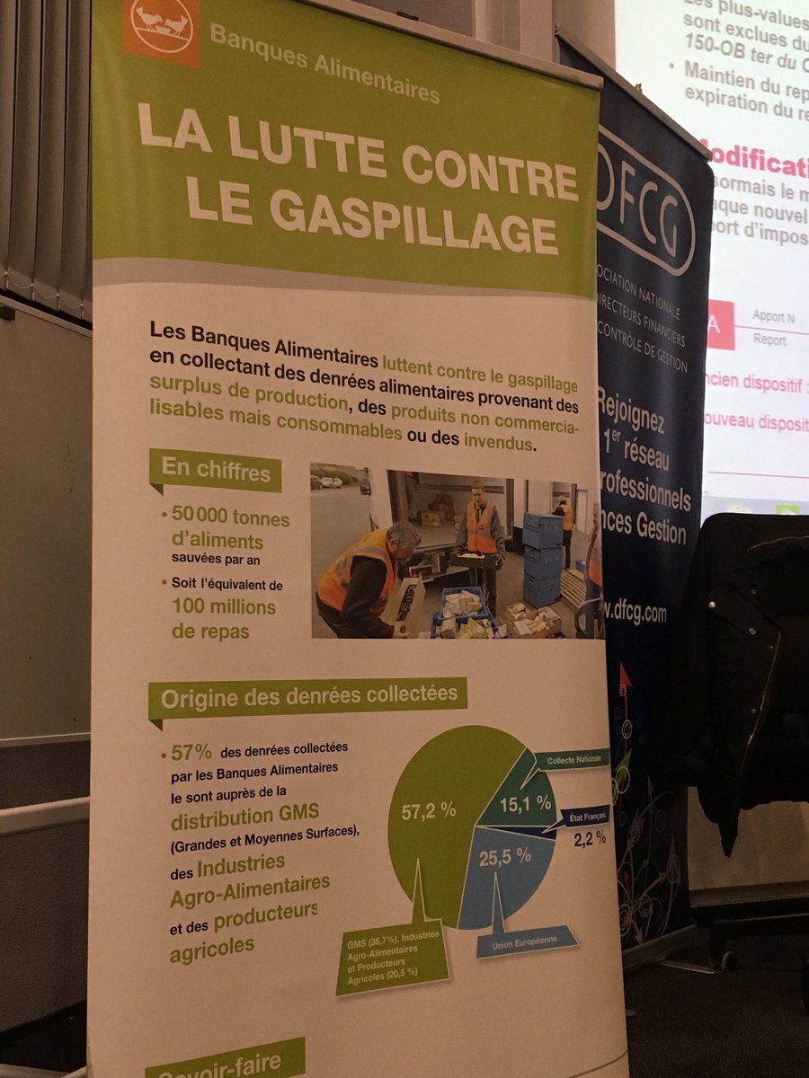 DFCG_CoteAzur's tweet photo. @DFCG_CoteAzur profite de sa conférence mensuelle à @SKEMA_BS pour mener une action solidaire en donnant la parole à la @BanquesAlim. https://t.co/PmDVOfH78J