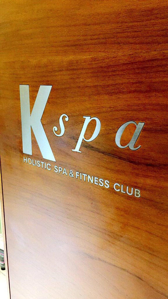 LaurenVSchaefer's tweet photo. #indulgewithspaseekers #bloggerfam #bbloggers #spatime https://t.co/QINAJfRsXK