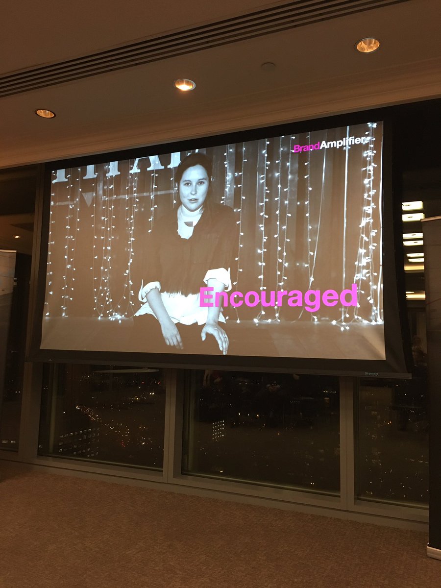 Liz Robinson tweet media