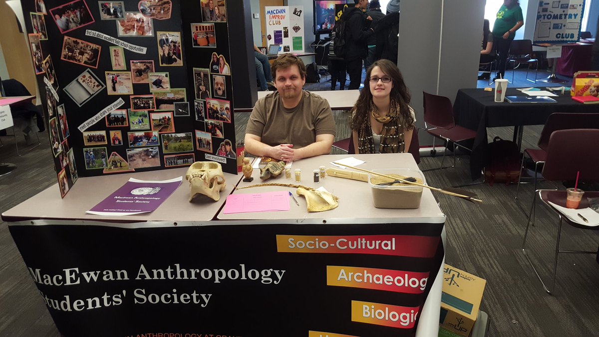 tweets_ri's tweet photo. Shannon and Courtney from ASS "enjoy the small class sizes offered at Macewan, which helps the learning process" #MCD #BCSC202B https://t.co/PxCBDmTtvY