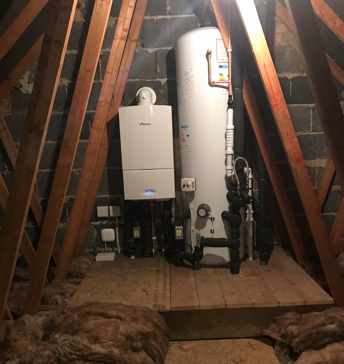 Another @worcesterboschprofessional system boiler installed along side a Unvented hot water cylinder and Nest thermostat.  #boilers #bbrill