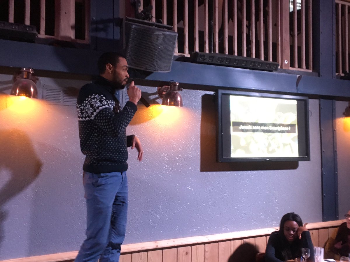 Jamais sans mon #smartphone - La location d'un smartphone en cas d'urgence ! <a href="/LaSmartphonerie/">La Smartphonerie</a>