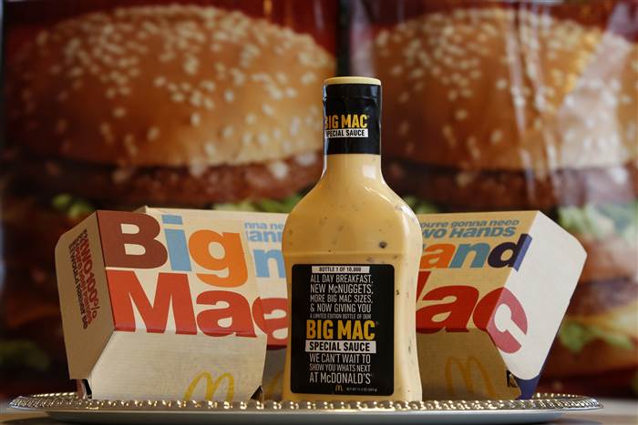 KMJJ997's tweet photo. Yo Shreveport @McDShreveTex Got too much Big Mac sauce So the Big Station @BigAnt997 @YoungNisa are hooking you up all day #bigmacforthat https://t.co/3fy3cx7F8r