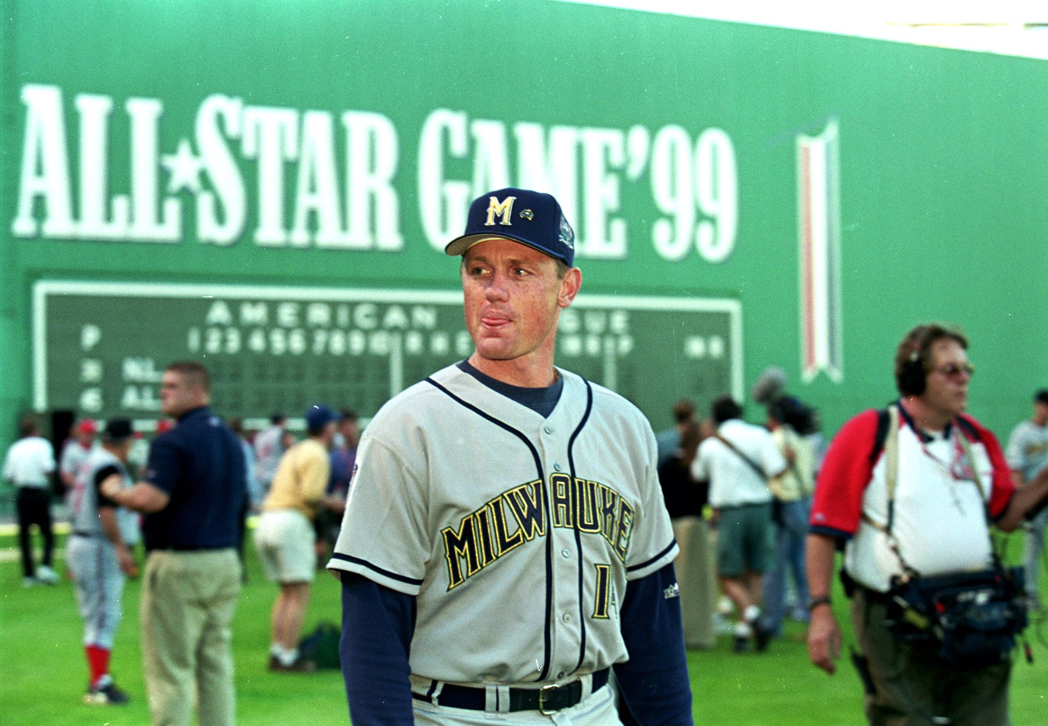milwaukee-brewers-on-twitter-in-honor-of-australiaday-we-tbt-to