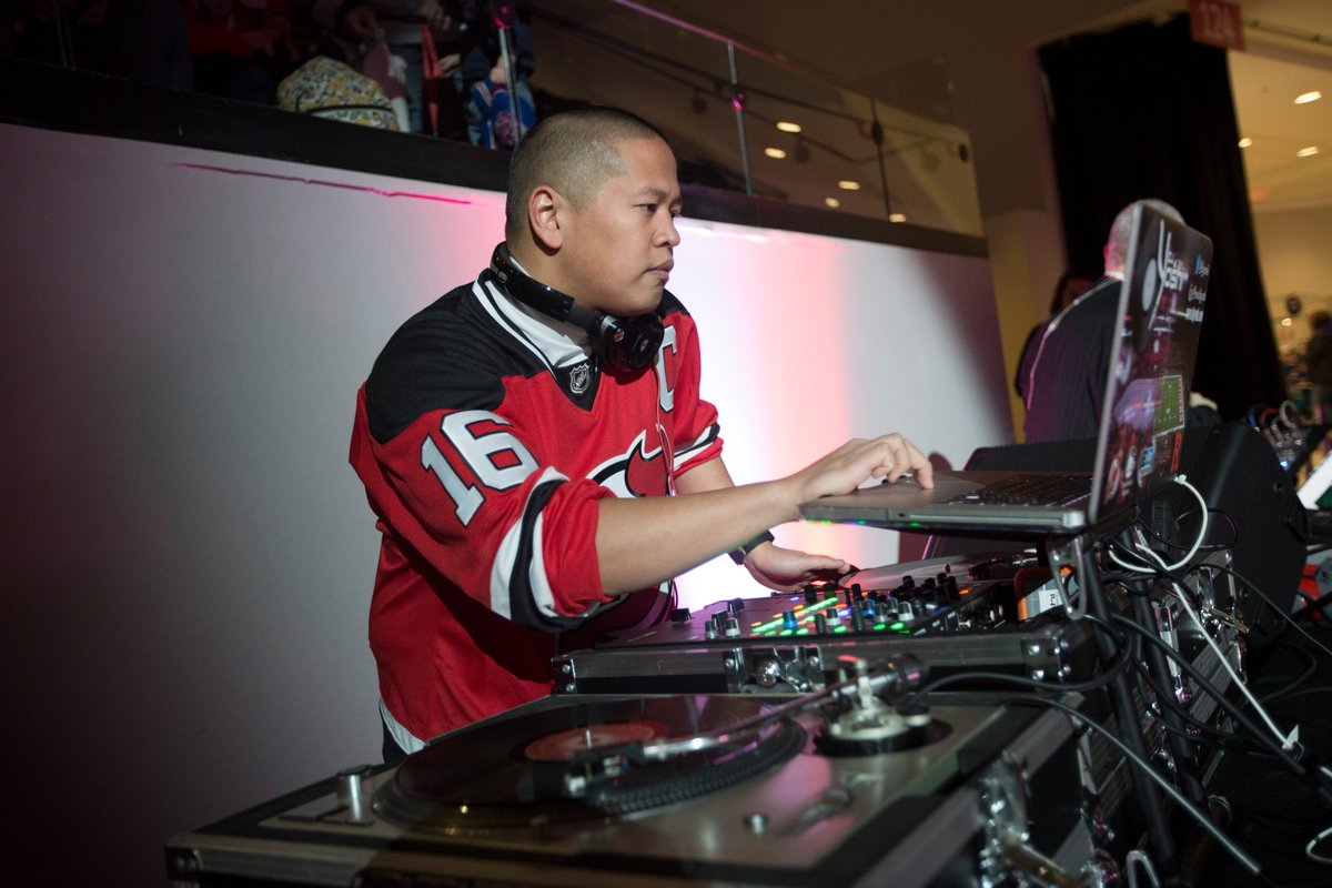 new jersey devils goal bar