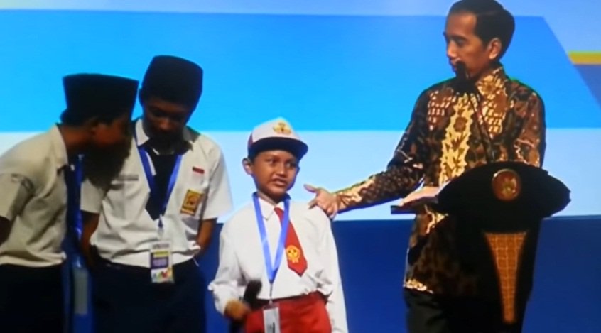 Hahaha… Inilah Video Lengkap Anak SD Salah Sebut Ikan Tongkol Di Depan Presiden Jokowi | goo.gl/11M7zQ