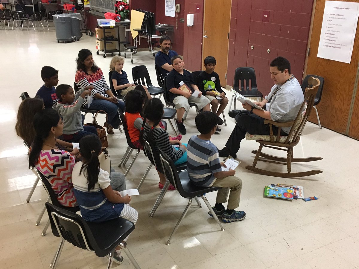 lcmediatbk8's tweet photo. Read alouds from @CherylSlaughte4 @AaronIzzo and Ms.Swain at tonight's SLAM Into Reading family night! @TurnerBartelsK8 #hubofschool https://t.co/4e3KB00N3e