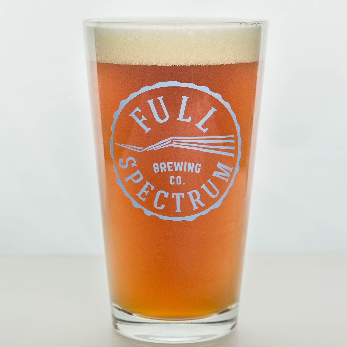 fsbbeer's tweet photo. Tap Room open 4-9 tonight with the new Pale Blue Ale on tap! See you soon!
#FSBBeers #BELocal #drinklocal #FortMill #scbeer https://t.co/S1bMnNNphN