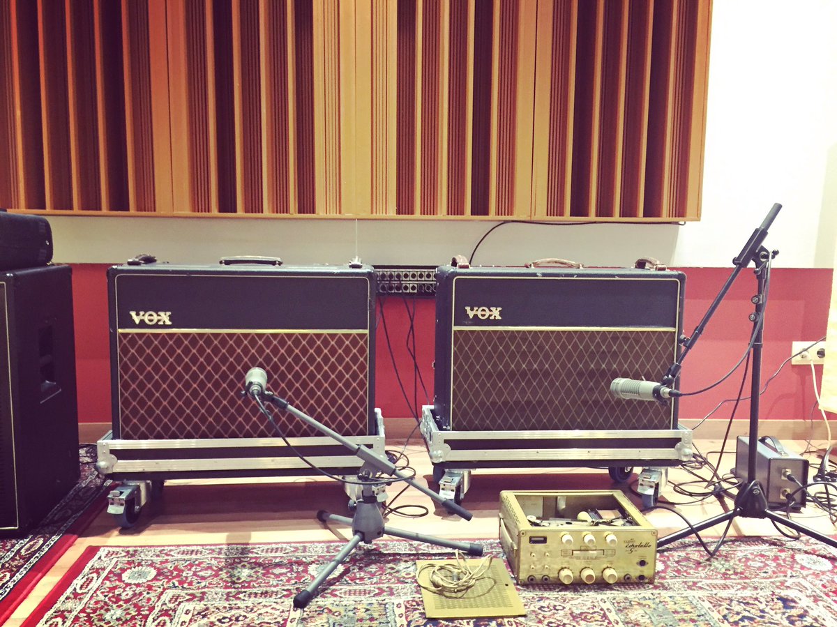 The Flaming Shakers tweet media