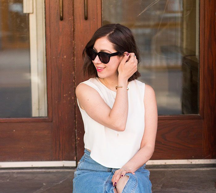 Vision_ByDesign's tweet photo. Meet Vickie from @AdvInFashion! We sat down with this #yeg blogger to chat trends, styling tips and eyewear. https://t.co/zG0jQ3cF4w https://t.co/ruaqUZxwXL