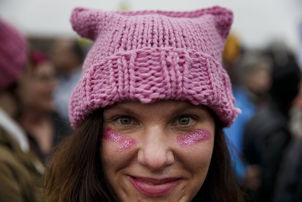 Ruschka's tweet photo. Great piece by @benadavis on why not to pooh-pooh the pink pussyhats of the women's march @artnet https://t.co/07OKbn9WSH https://t.co/KrvADezY0y