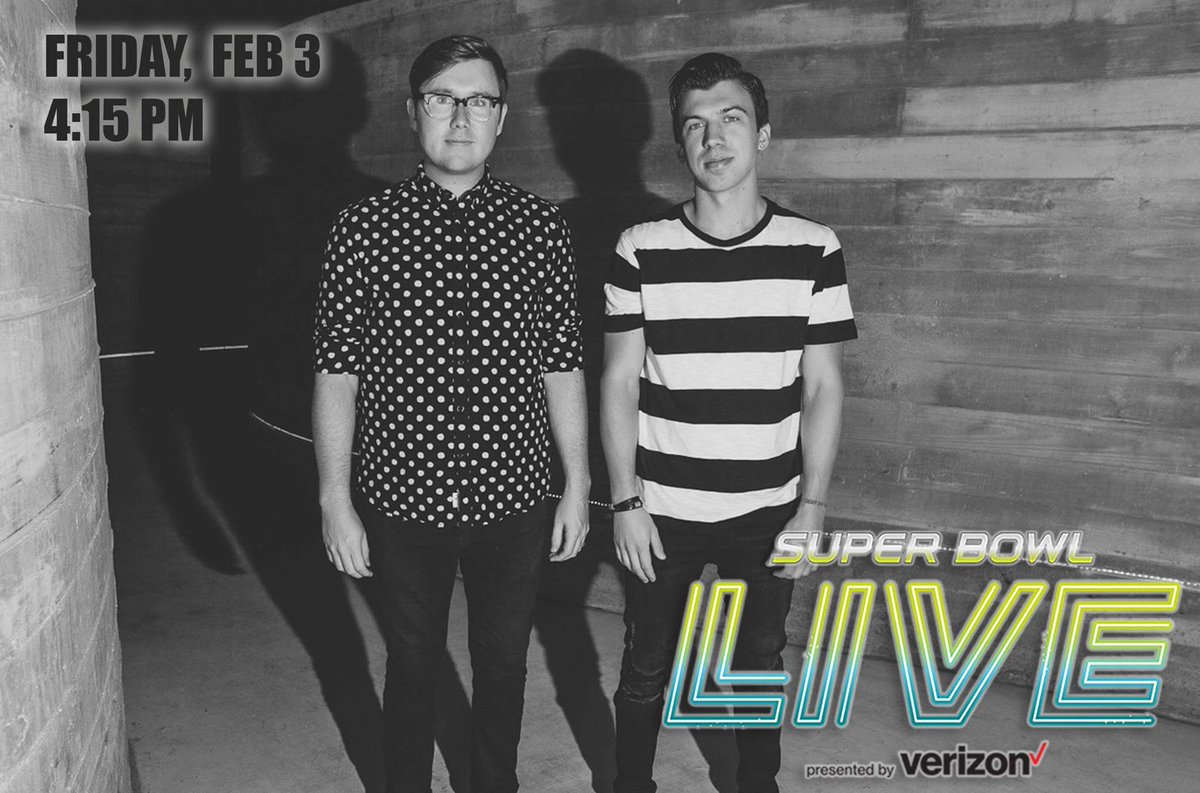 catchfever's tweet photo. Feb. 3rd at Discovery Green #youhaveallyouneed https://t.co/9p4XCy2NnV