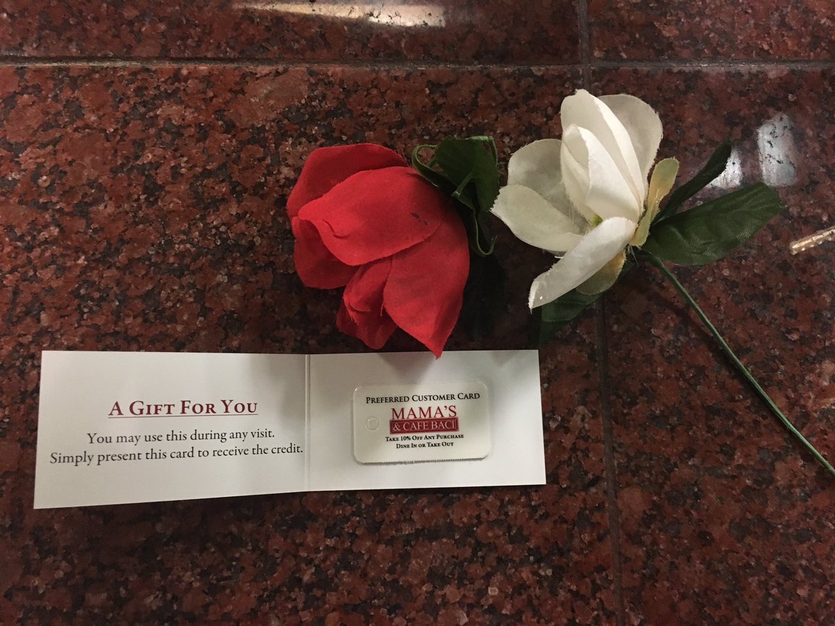 MamasCafebaci's tweet photo. Mama's knows how important it is to have customers like you. Use this free 10% discount keychain for life. #MAMAS #customercard https://t.co/2mLAjMeAxX