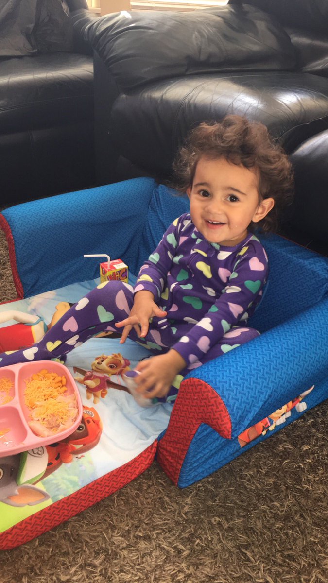 monikavailahi's tweet photo. I wanna wish the happiest birthday to my sweet baby sister Davina💕 I love her soooo much 😭 #bestblessing #2yearsold https://t.co/7giQrcqSPl
