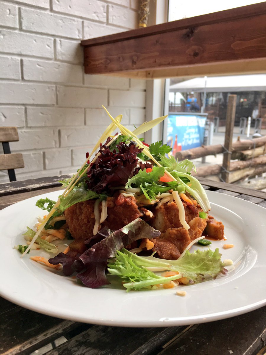 My supper: a veg Indian taco from <a href="/powwowcafe/">Pow Wow Cafe</a>, made by the most hospitable chef and <a href="/bryanadams/">Bryan Adams</a> fan, Shawn Adler. Yes, it rocked!