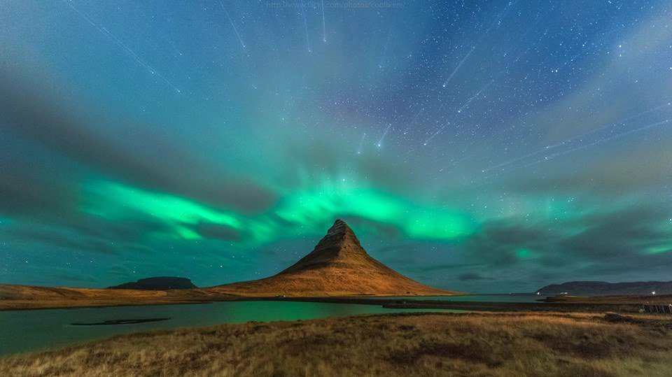 TrMaMeRi's tweet photo. Starburst over Aurora Borealis in #Iceland
.
.
.
.
.
Tag someone who you would love to be with and watch this view? https://t.co/QrvofJfgIW