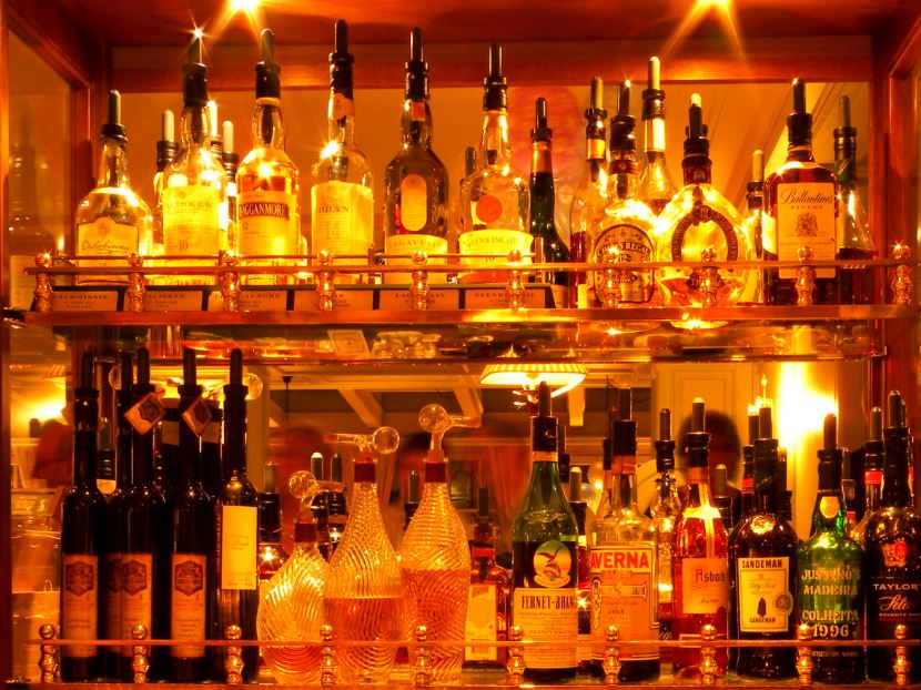bartend_canada's tweet photo. New Year=New Career Become a #CertifiedBartender Visit us at Bartend.ca #Call 800.561.1781 #EnrollNow #Montreal #Quebec #Canada https://t.co/D5uIpM2zRd
