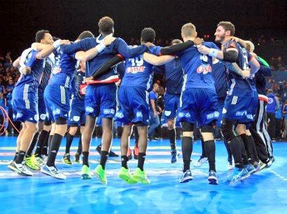 KarimBennani_'s tweet photo. Image du jour!
#handball #FRASLO #Handball2017 https://t.co/4swRoeeVTr