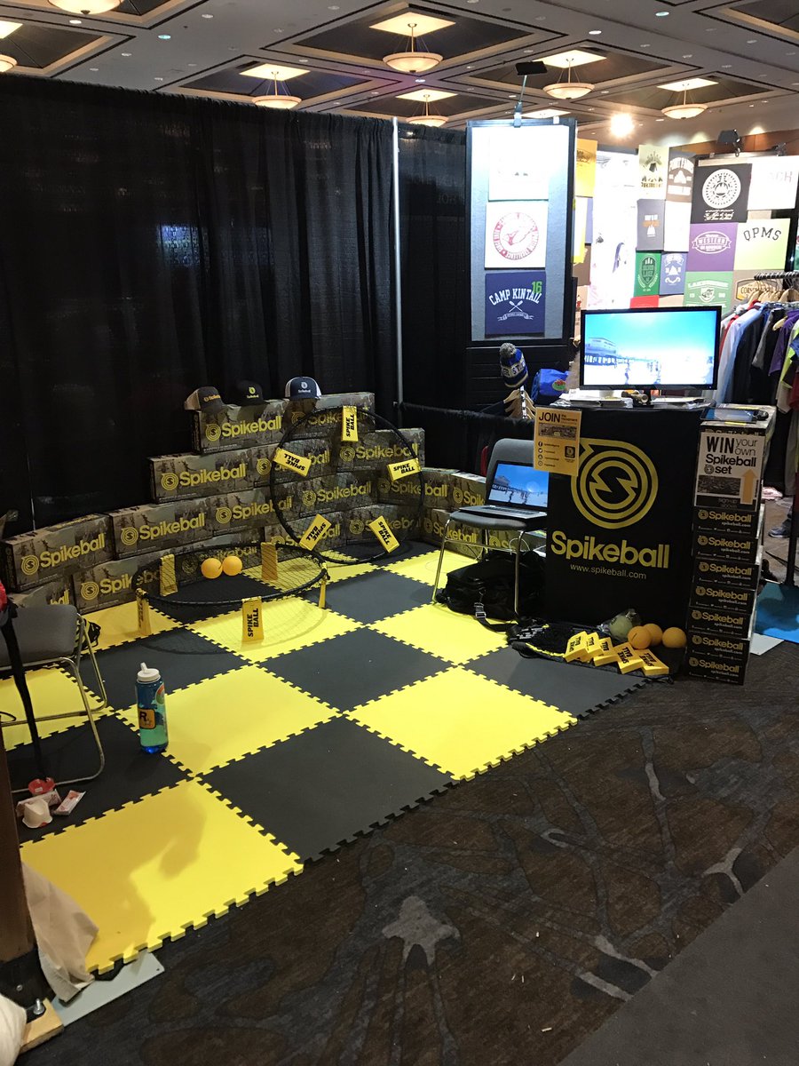 CampSpikeball's tweet photo. The wall dwindles at @OCACamps conference. Hurry up and stop by!
#SummerCamp #SpikeWall #JoinTheMovement https://t.co/QKTUYxAEWO