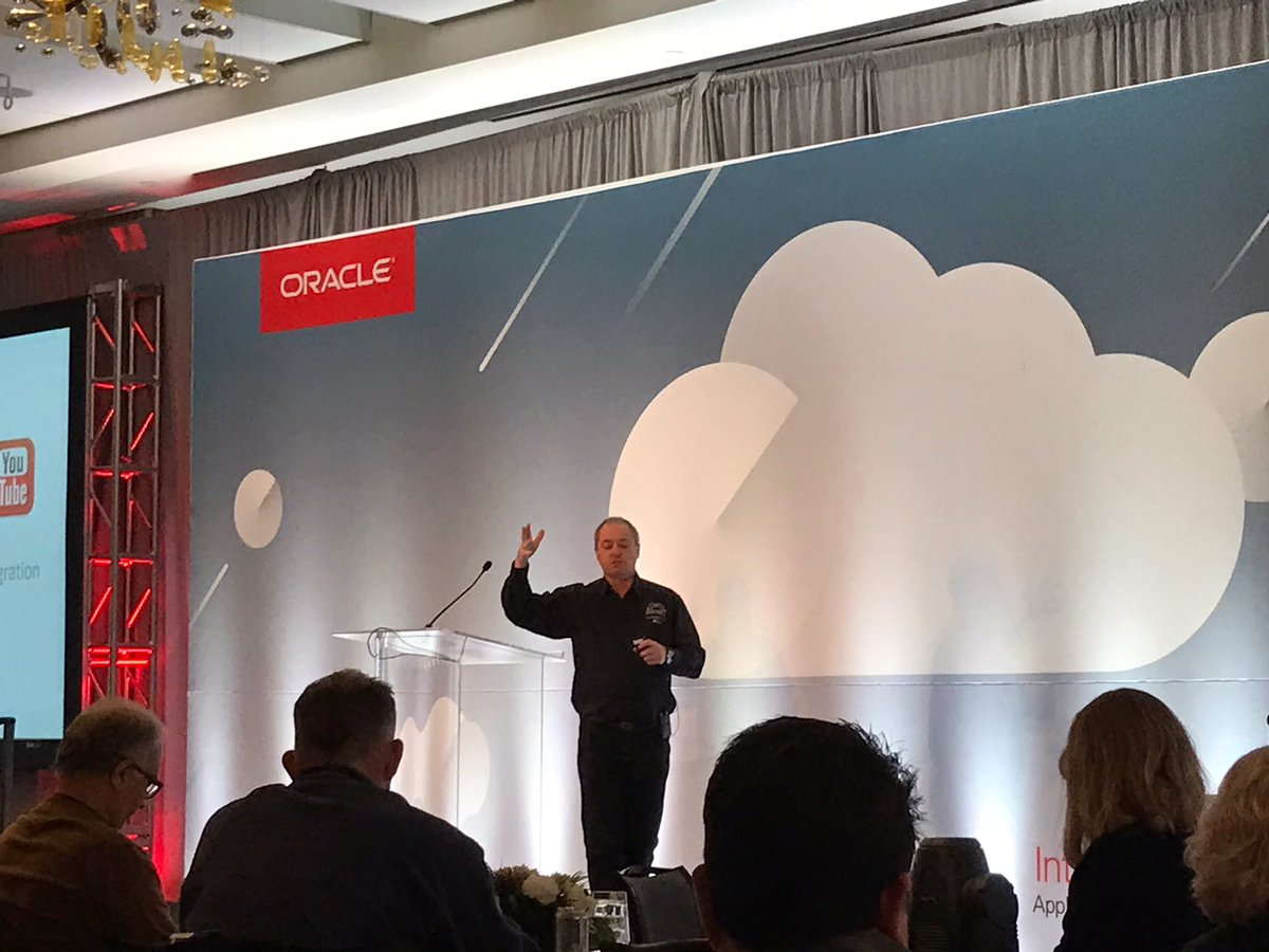 AntonyJReynolds's tweet image. Thanks everyone for coming to #oraclecloudday Denver and learning about #oracleICS and #oracleAPI