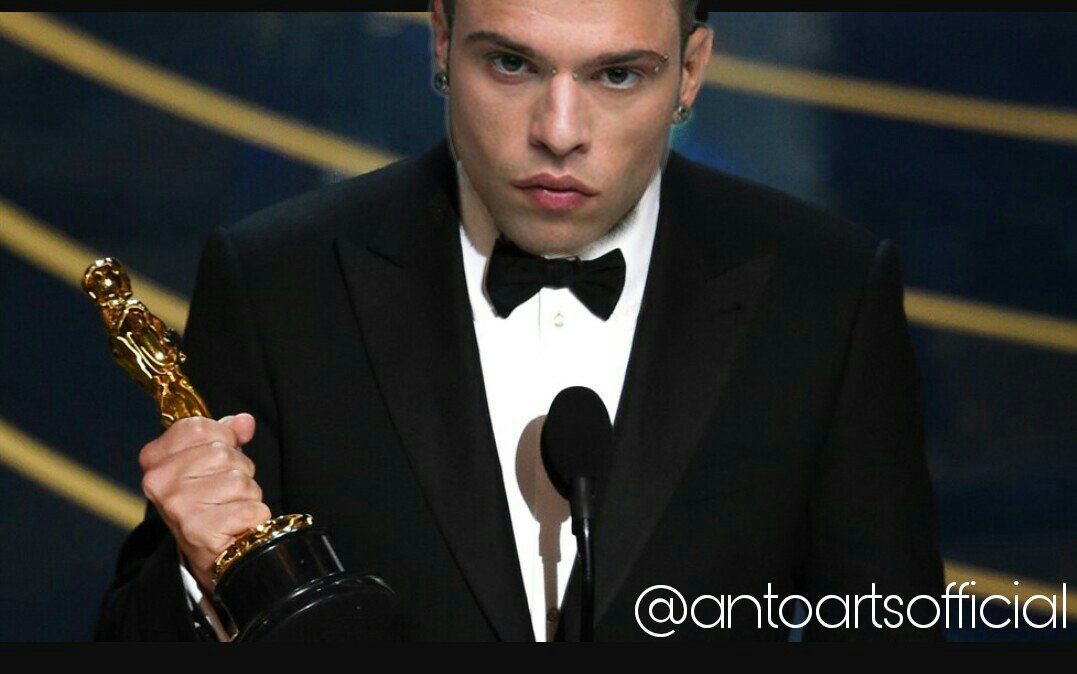 AntoArtsOf's tweet photo. @Fedez ecco a voi , il vincitore dell'Oscar! https://t.co/aaq9x5nH9Q
