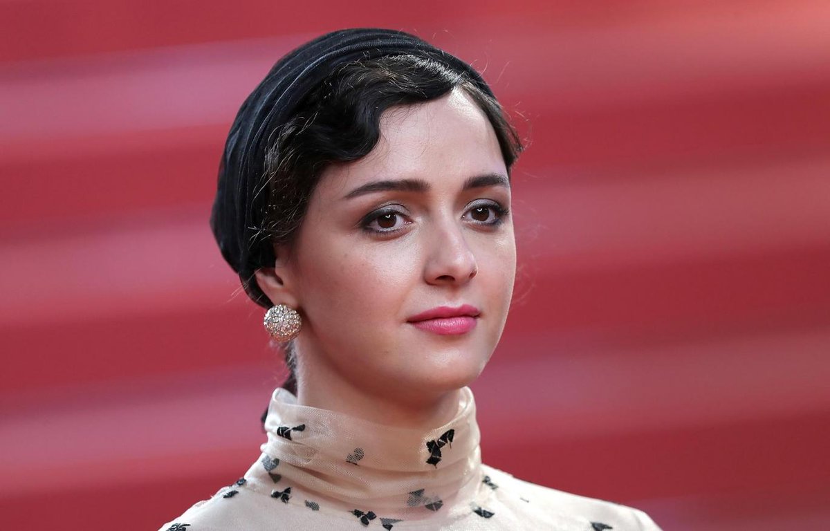 IndyUSA's tweet photo. Taraneh Alidoosti boycotts the Oscars to protest Trump’s Muslim visa ban https://t.co/xFAEvG4SLC https://t.co/d2F4wW2QvN