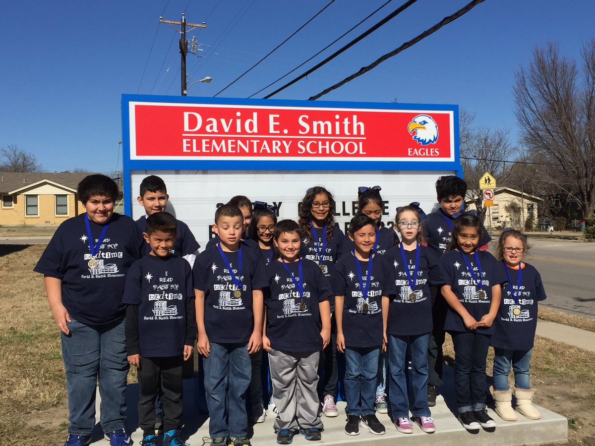 ebethwhatley's tweet photo. Had our best year at Battle of the Books in a looooong time! #deslearning #bisdshines https://t.co/A7nIklQkEb