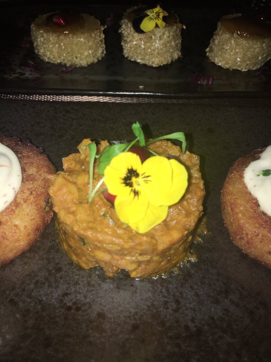 VIPEventME's tweet image. 