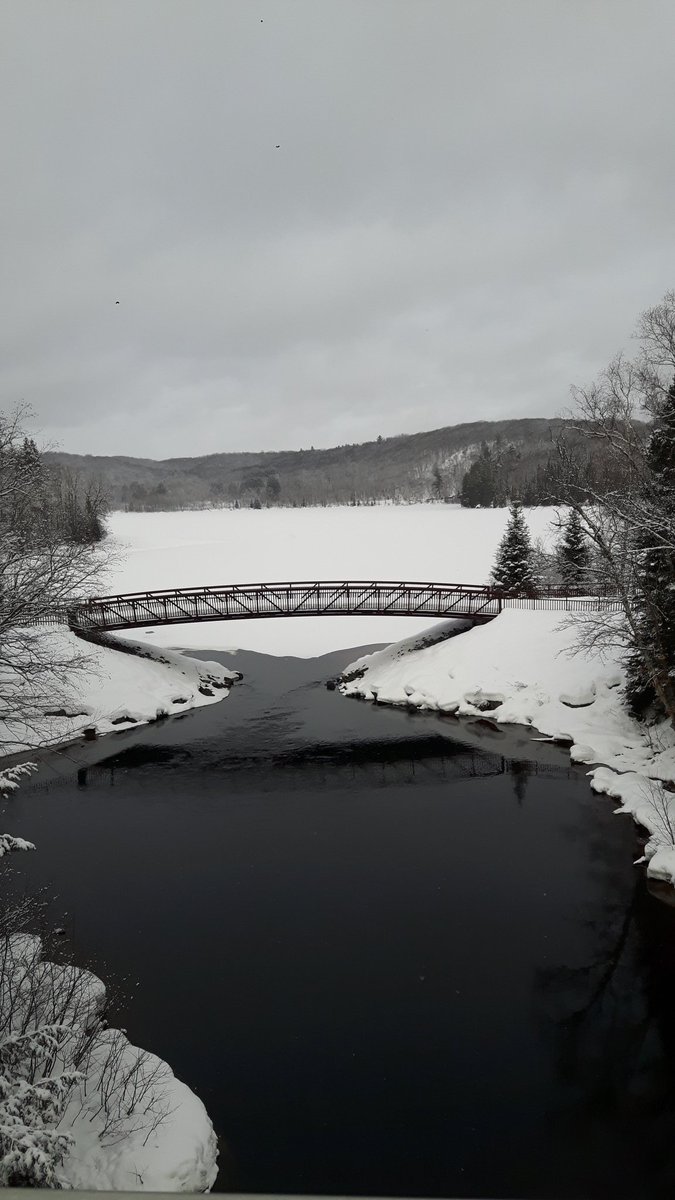 Winter Activities at Arrowhead today.  Beautiful! <a href="/HuntsvillePS/">Huntsville PS</a>