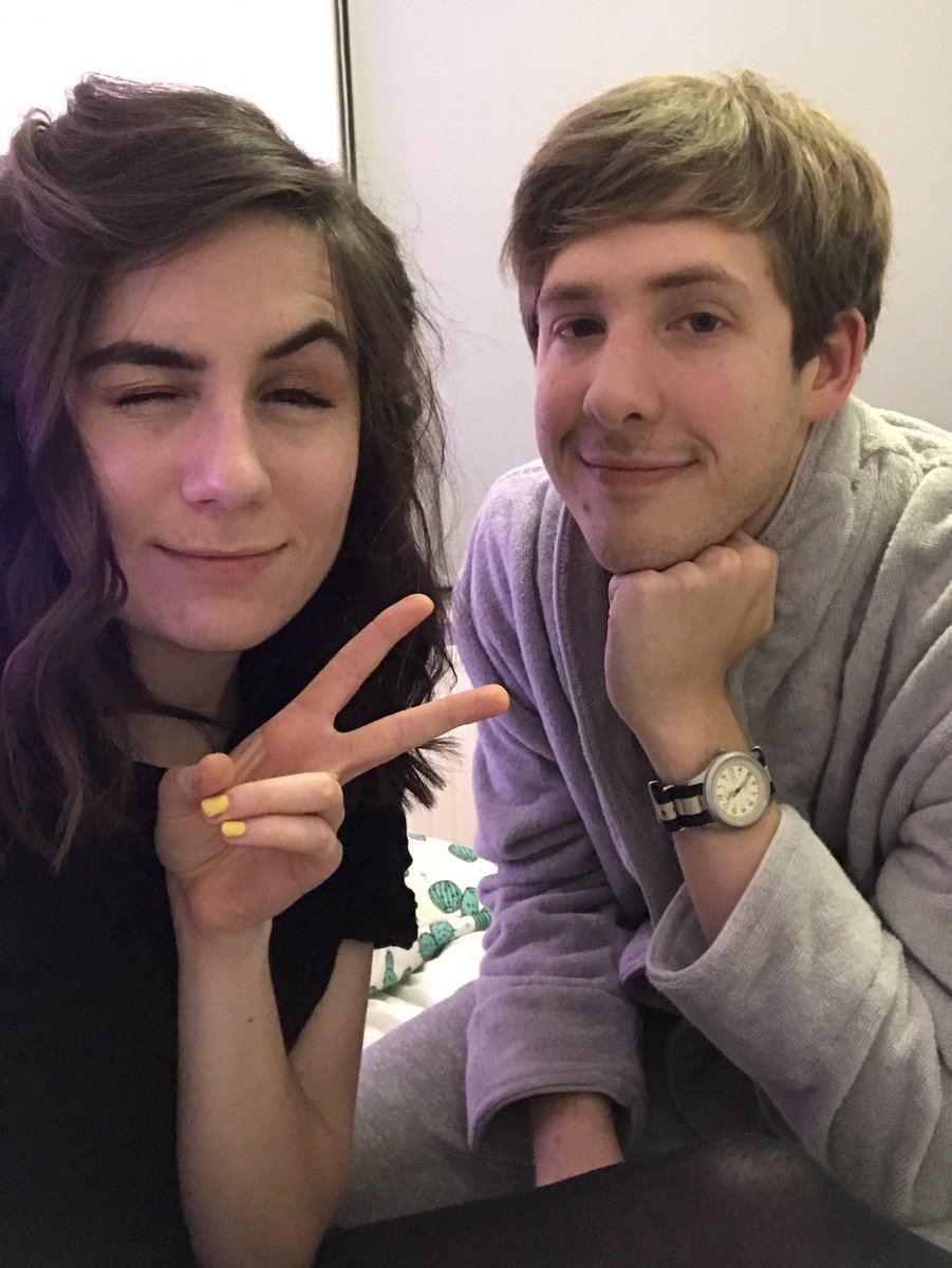 doddleoddle's tweet photo. LOOK AT THIS BOY WHO CHEERS ME UP LOOK AT HIM I LOVE HIM https://t.co/BEiOEOKfhz