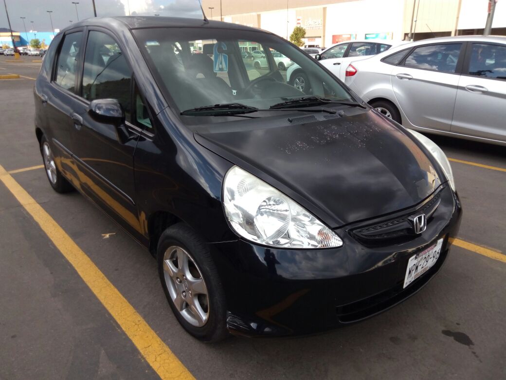 DalogiAutos's tweet photo. *****VENDIDO*****
#HONDA FIT – 5P CVT EX 2007
 PRECIO COMERCIAL 77000
***SEMINUEVO***
!!! PRECIO $67,000 !!!
PRECIO COMERCIAL $ 77 MIL APROX https://t.co/xlp0T3nppG