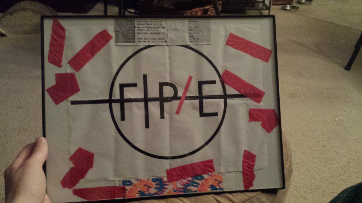 flippinfilip's tweet photo. Couldn't afford a poster so I did this instead :) #ERS2017 #CharlottesvilleRoadshow
#varoadshow
@fpeproject https://t.co/miiJfctjyH