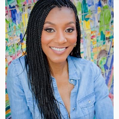 TheSphereTV's tweet photo. Check out  Maia Bean, creator of @imodifynow  and her fantastic journey on #StartupMasters! https://t.co/U3LpIZBtmv 
#entrepreneur https://t.co/YzF6qxPtUk