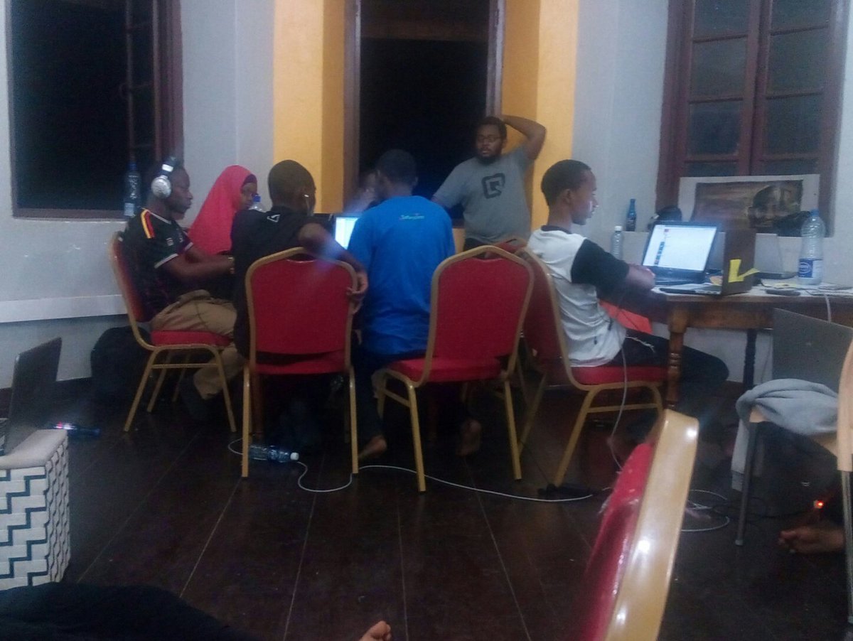 kavekeruth's tweet photo. @swahilipothub taking part of ongoing hackthon  providing solution to a training program with #tech team @bmwasaru @kev_barasa https://t.co/hW0s0BRCUD