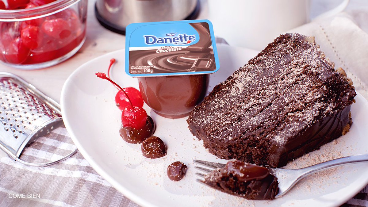 La cereza del pastel es que está hecho con todo el sabor de la natilla de #chocolate #Danette. #MiMomento 🍒👌🏻 https://t.co/O1l3nt5CES