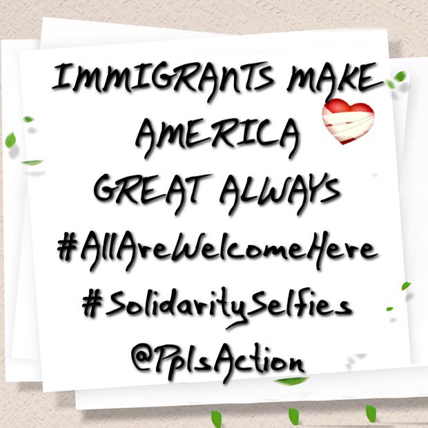 KellyADubois's tweet photo. @POTUS ๐คข @therealdonaldtrump #solidarityselfie #PplsAction https://t.co/j0Iq8fZlqQ
