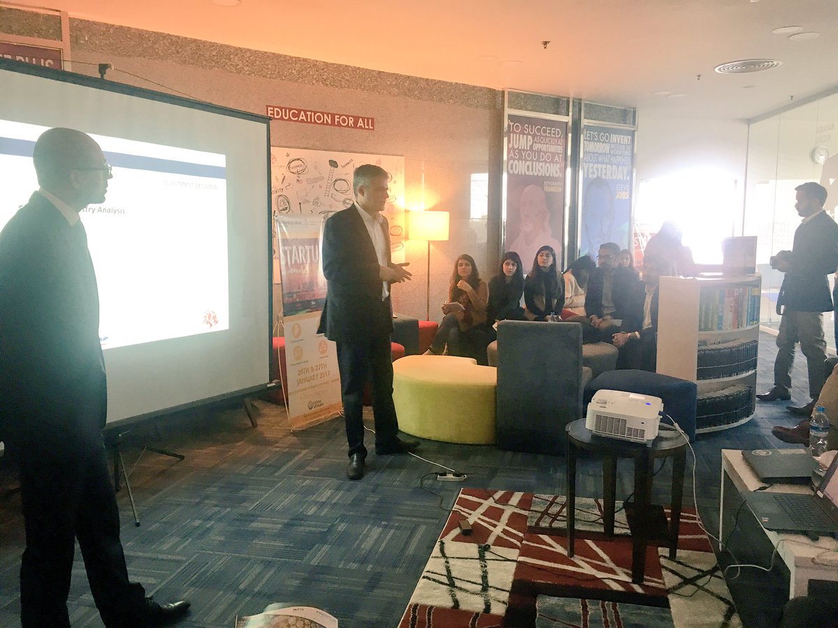 GSEAPakistan's tweet photo. The 1st part of the training will be delivered by Ali Kazmi of @KnightsbridgeCG on #investment decisions with an in-depth #industry analysis https://t.co/zc32hI8Vzk
