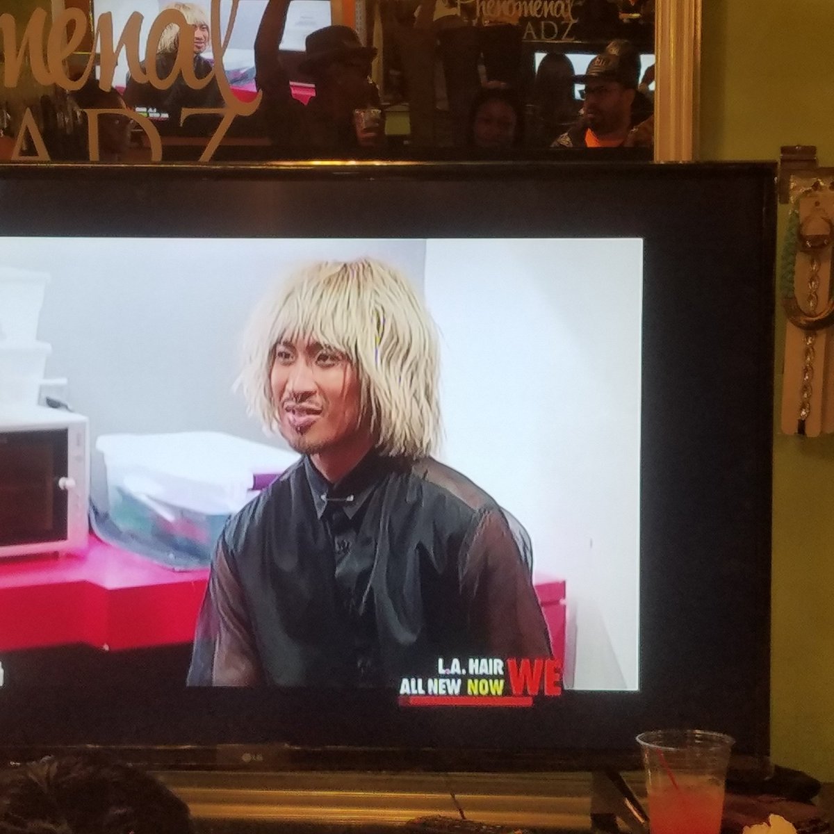 Phenomenal Threadz tweet media