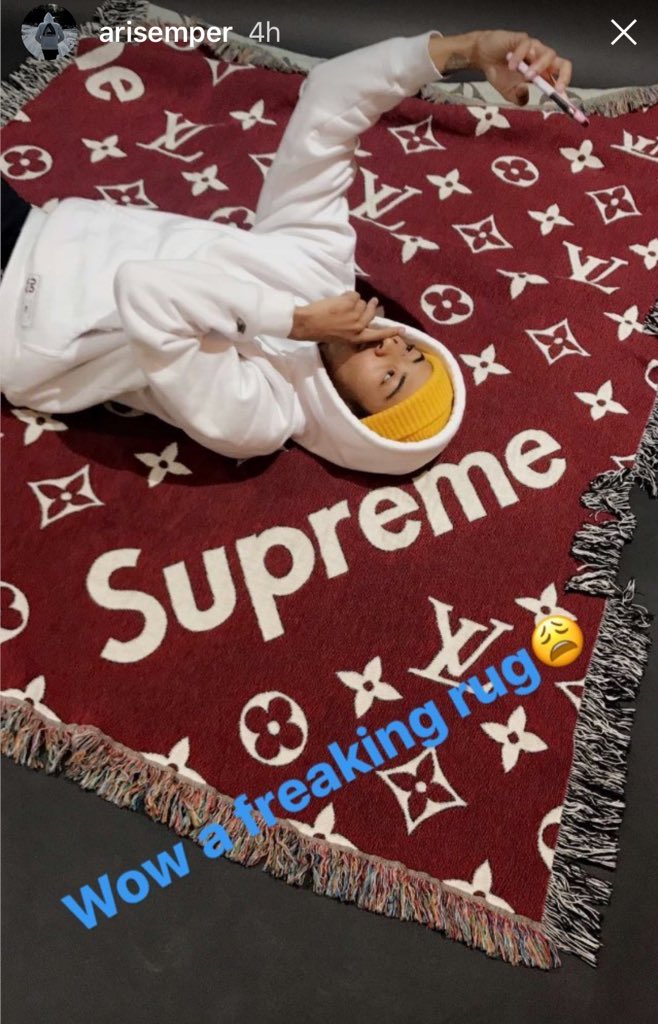 lv supreme rug