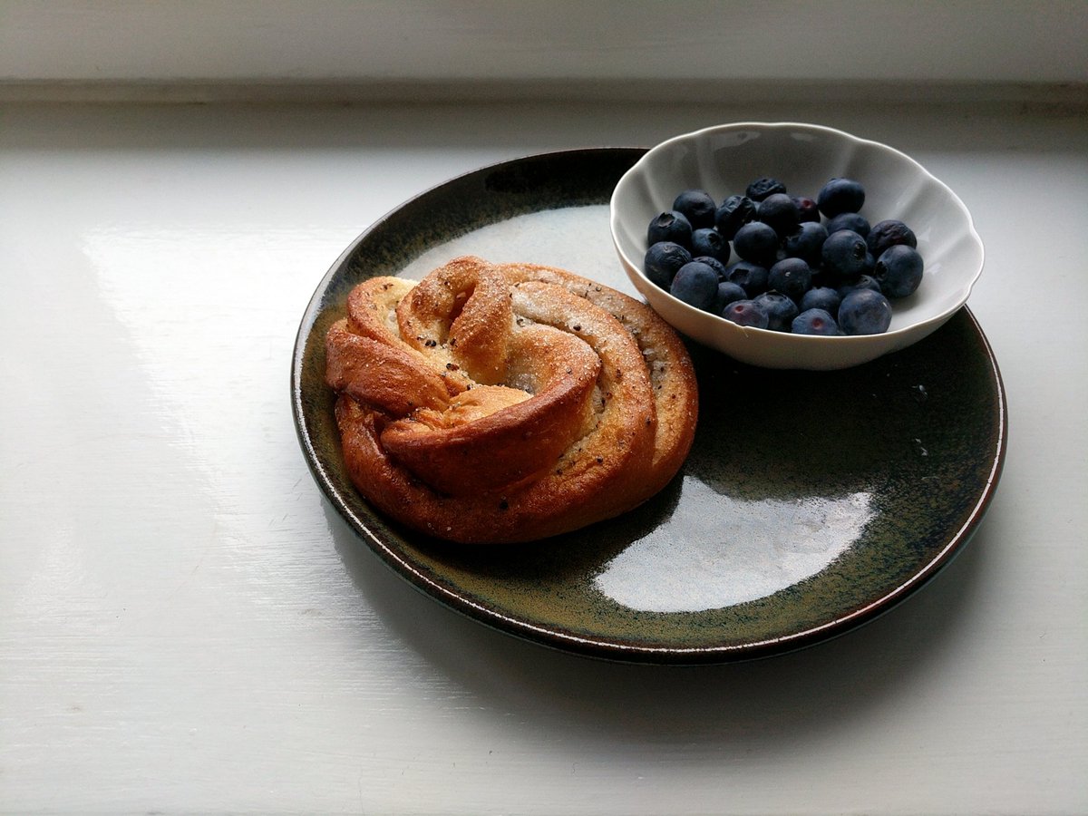 Minor_Goods's tweet image. Yum cardamom buns :) simple #breakfast with our #minorgoods #ceramics minorgoods.com