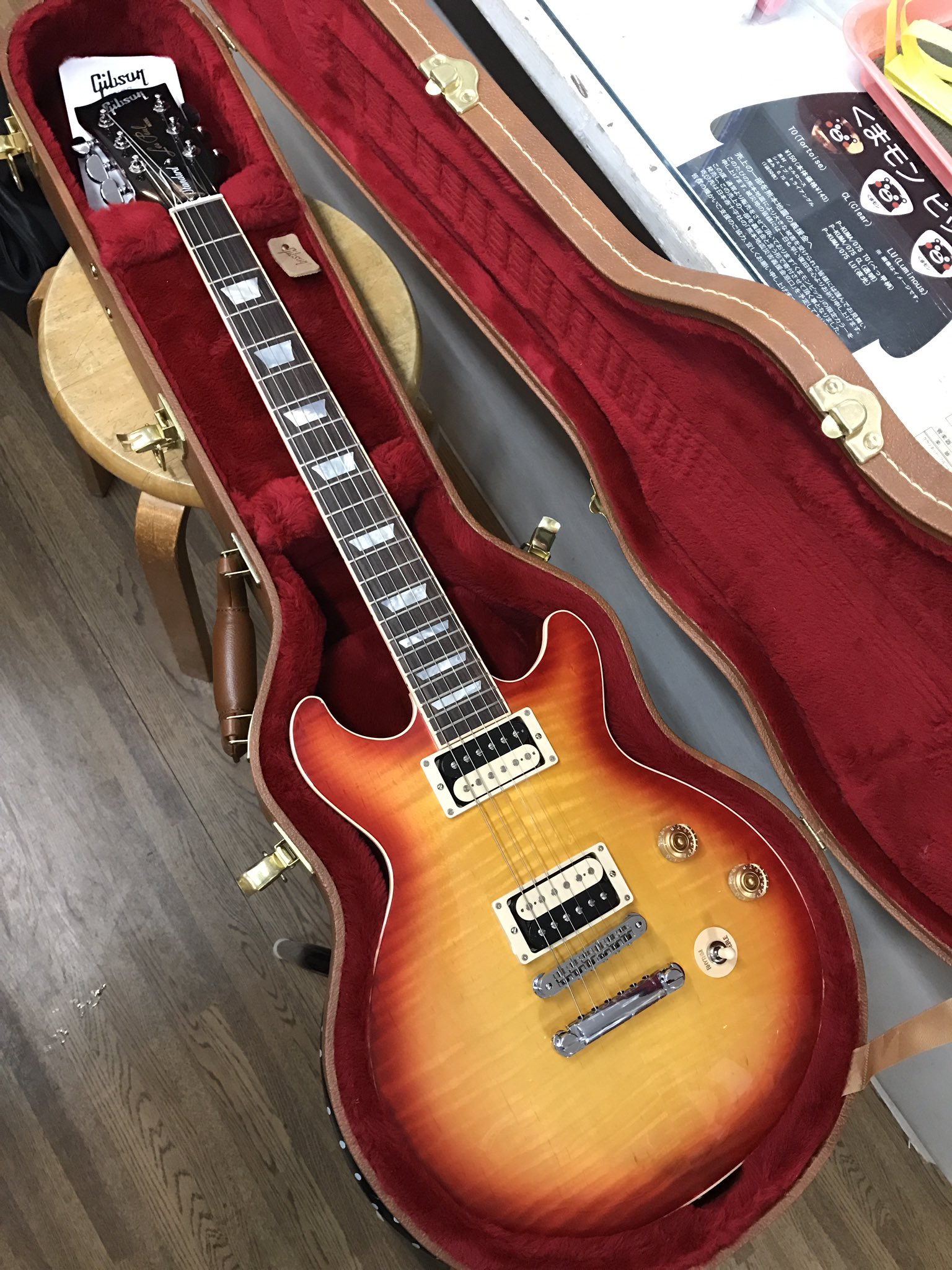 光陽堂楽器 本日入荷 Gibson Lp Double Cutaway Carved Top 16 Limited Run Heritage Cherry ギブソン レス ポール ダブルカッタウェイ カーブドトップ 16リミテッド ラン ヘリテッジチェリー T Co A8ftnu7ley Twitter