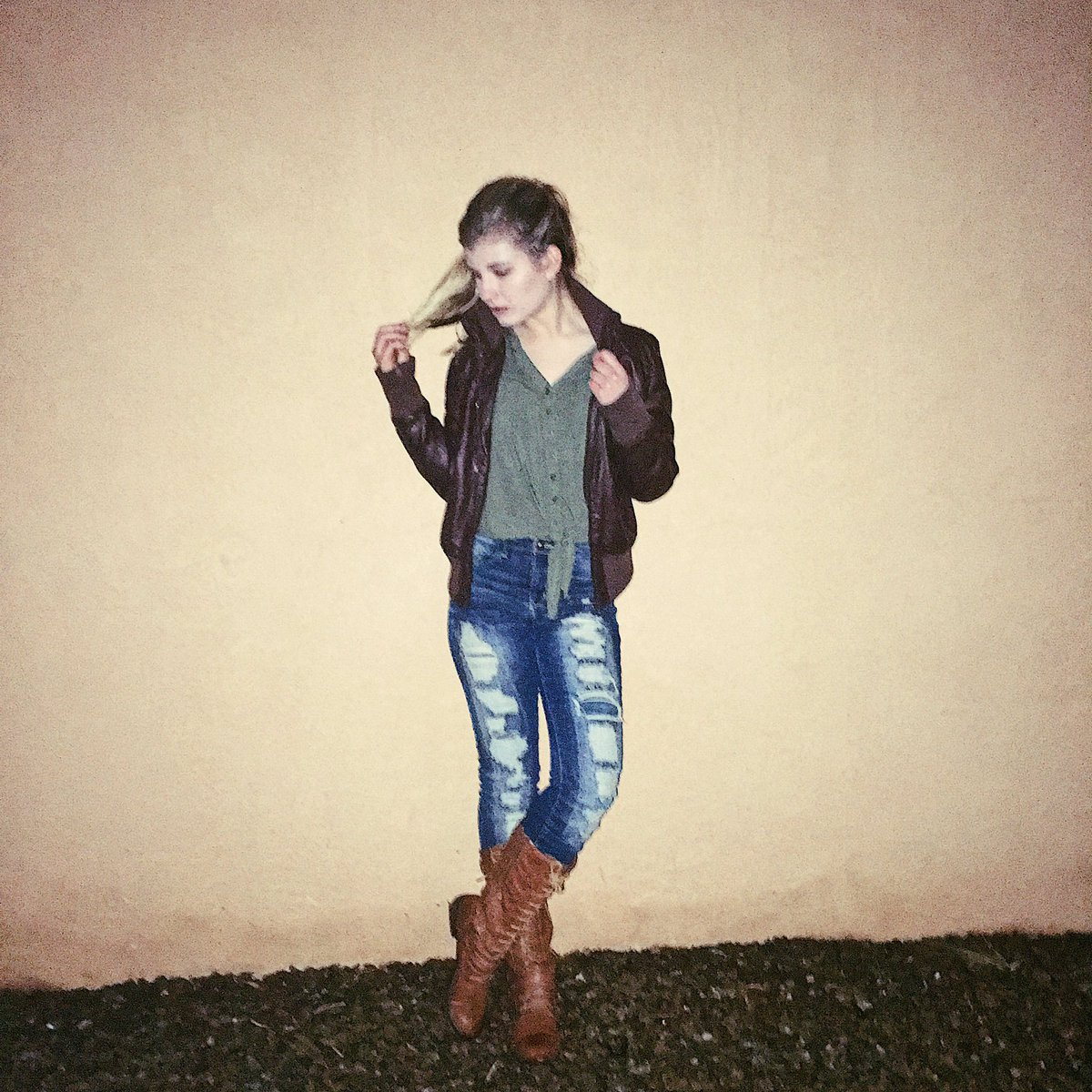 arrowandthorne's tweet photo. Leather and ripped jeans 
#ootd #fashion https://t.co/CiL9K84nBv