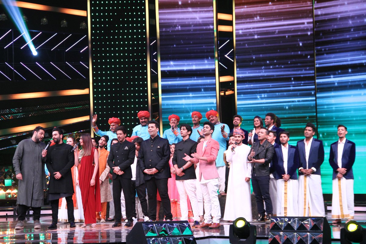 RealJumboJutts's tweet photo. Iss weekend ho jao thoda senti aur thoda mental! Dekhiye humein #DilHaiHindustani  par, only on @StarPlus Sat-Sun at 8 PM! https://t.co/5E8AY1Hwqb