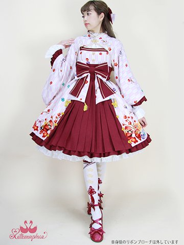 MetamorphoseEng's tweet photo. TODAY☆from 5pm (JST)
"The Sounds of Spring" will be released! 
B.T.O will be available from 6pm♡
Check the Stylings→https://t.co/o5aSIq9da2 https://t.co/nTclXI1nWN