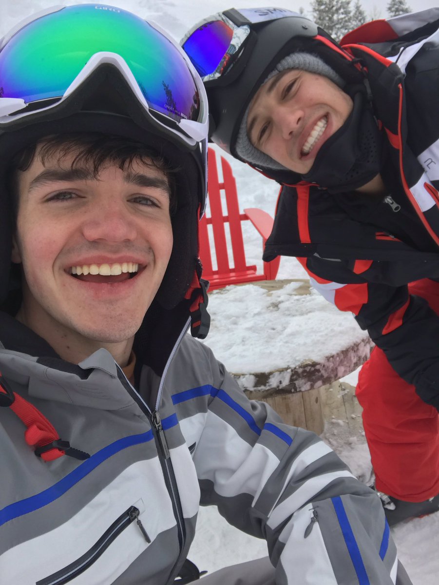 cameronasdisney's tweet photo. https://t.co/Btj1mMSNH4