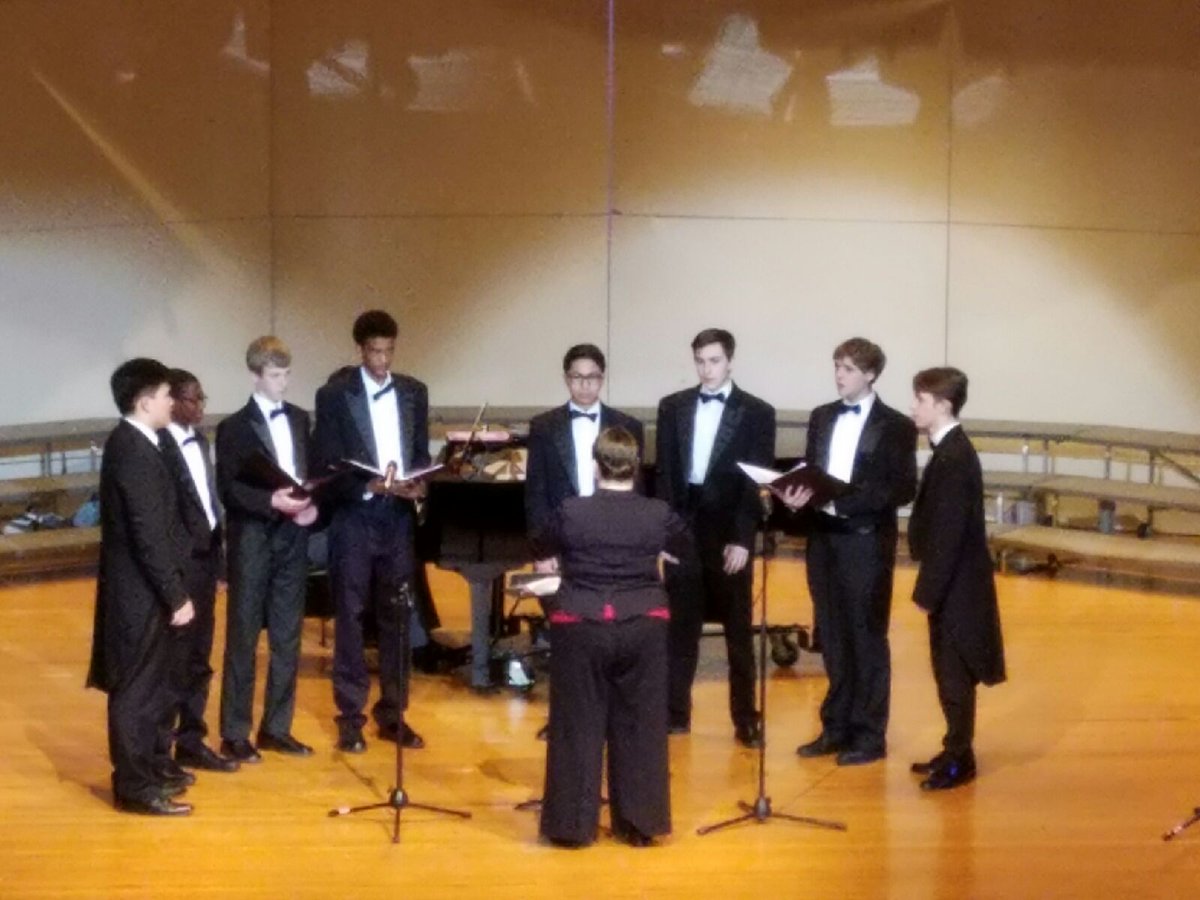 melamaze's tweet photo. Wow! Amazing #ClusterConcert @NorthwestJags! What talented students! @KMS_PRIN5 @RCMSPrincipal https://t.co/SkalwgTsbF