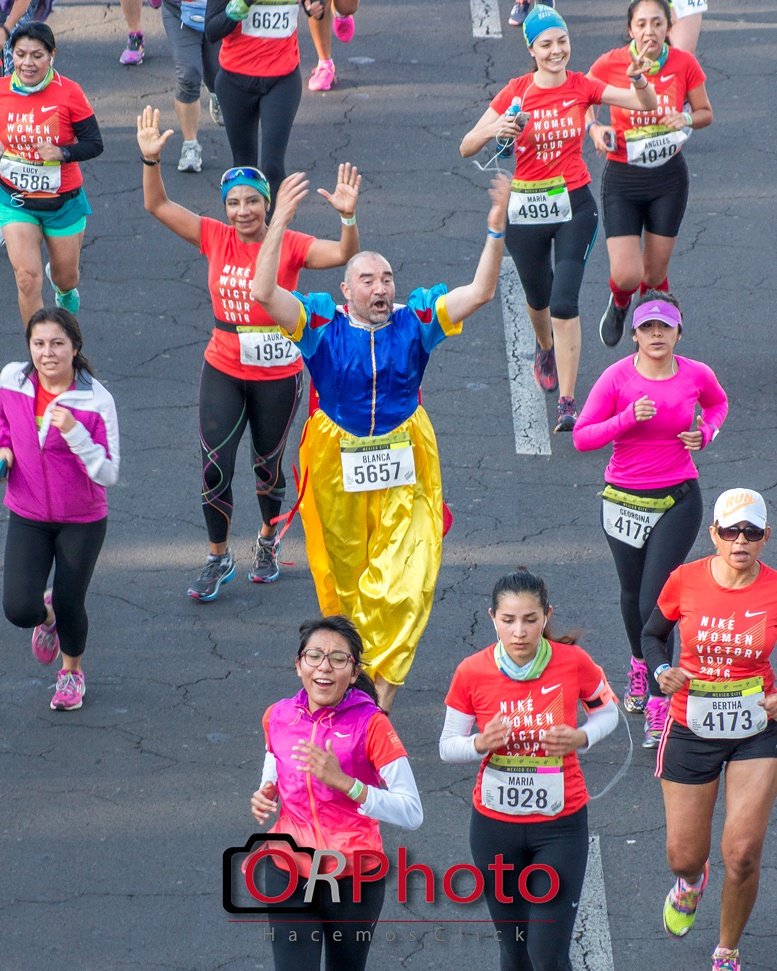 ORPhotoMx's tweet photo. #LoMejorDel2016 Blanca Nieves en el #NikeWomenVictoryTour2016 #JustDoIt #CDMX #Running #Run #WeRun #21k #HacemosClick #ORPhotoMx https://t.co/PuSmlBGU4f