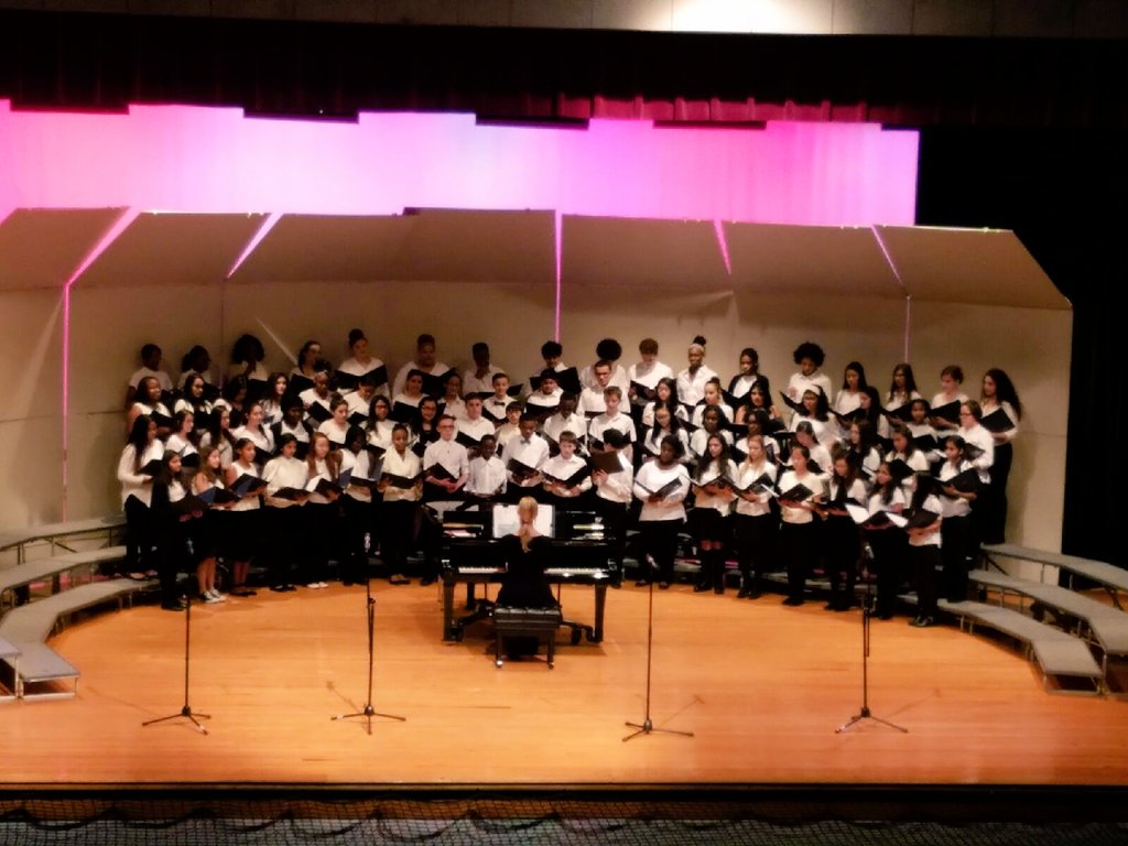 melamaze's tweet photo. Wow! Amazing #ClusterConcert @NorthwestJags! What talented students! @KMS_PRIN5 @RCMSPrincipal https://t.co/SkalwgTsbF