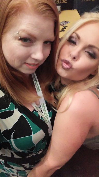 The Beautiful @jessejane . I look forward to seeing her every year at AVN ❤💋 https://t.co/HI2IJQiLT2<a class="tags" target="_blank" title="On Twitter" href="/?out=eyJ0eXAiOiJKV1QiLCJhbGciOiJIUzUxMiJ9.eyJpYXQiOjE3MjUzNTk1MDcsImlzcyI6InR3cG9ybnN0YXJzLmNvbSIsIm5iZiI6MTcyNTM1OTUwNywiZXhwIjoxNzU2ODk1NTA3LCJyZWRpcmVjdF91cmwiOiJodHRwczovL3R3aXR0ZXIuY29tL2plc3NlamFuZSJ9.cCcNWv47rzD-GCCMv2qkStbWZ_lwW_l_jDXYJciag8FJafGcMttEIx0WCWDg4B6Xww43c2NYhWtuRW8XKiYVog">@jessejane</a><a href="/tag/tittytuesday"class="tags"><span>#tittytuesday</span></a>
